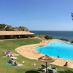 L&a Prainha 3 Bedrooms Heated Pool 5 M Walking To The Holiday home *