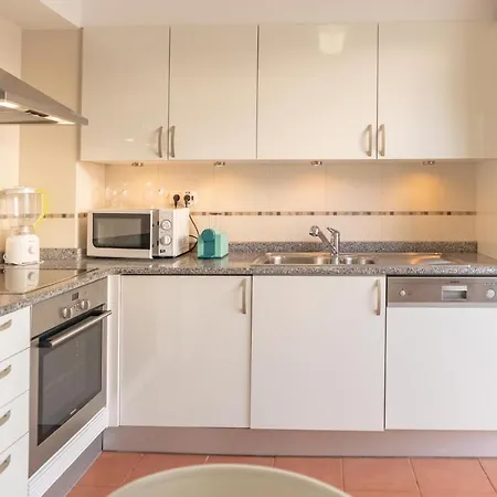 Semesterbostad L&a With Private Heated Pool In Prainha