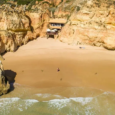 Semesterbostad L&a With Private Heated Pool In Prainha Alvor