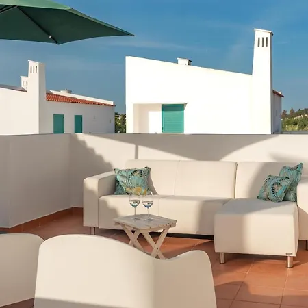 L&a Prainha 3 Bedrooms Heated Pool 5 M Walking To The