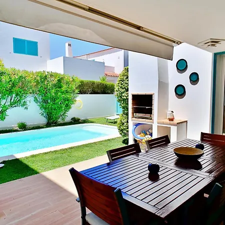 L&a Prainha 3 Bedrooms Heated Pool 5 M Walking To The Alvor
