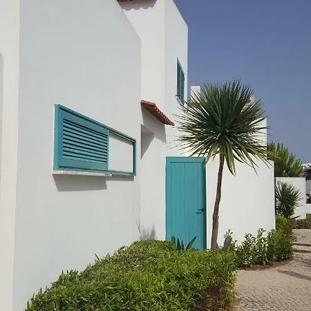 L&a Prainha 3 Bedrooms Heated Pool 5 M Walking To The *